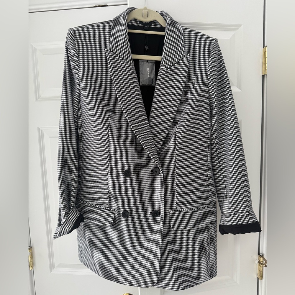 Express Black and White Houndstooth Jacket